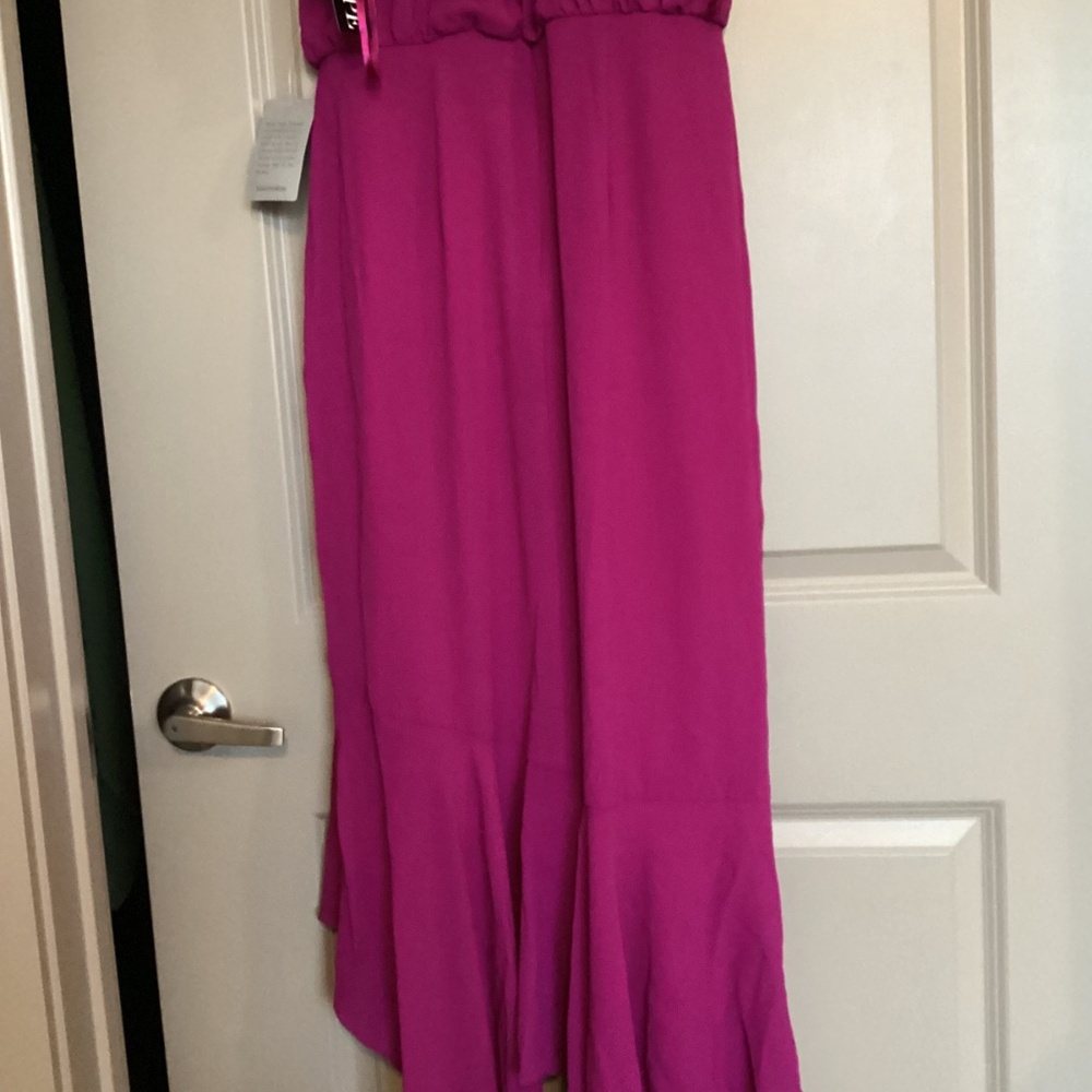 Xscape Evenings Ruffle Detail Crepe High-Low Gown, size 6 - Picture 10 of 13